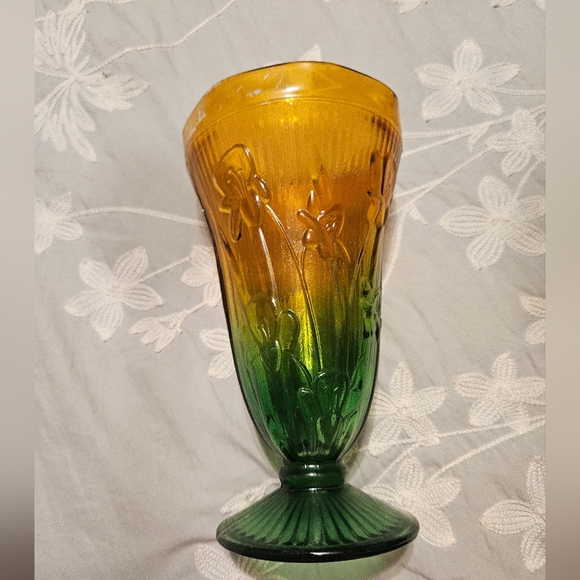 Other - Vintage Amber and Green Glass Vase